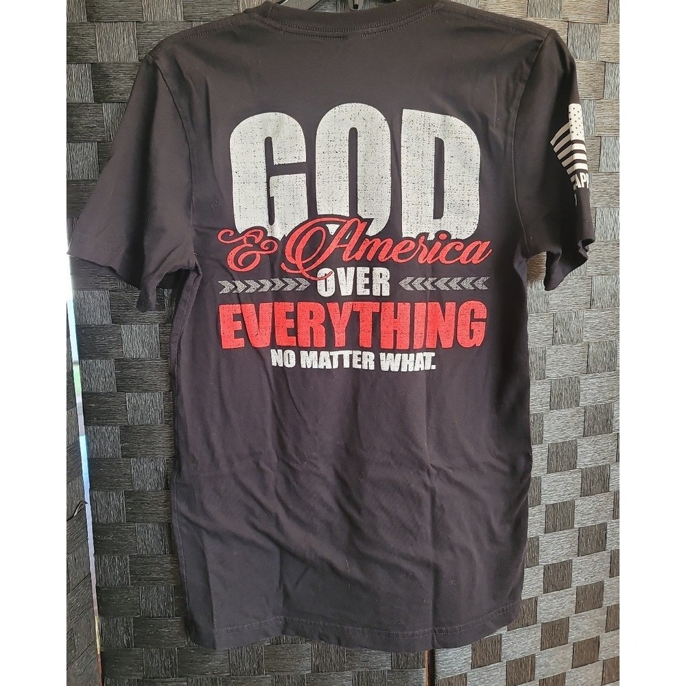9 Line, God and America Over Everything‎ Else, short sleeve T-shirt size Small